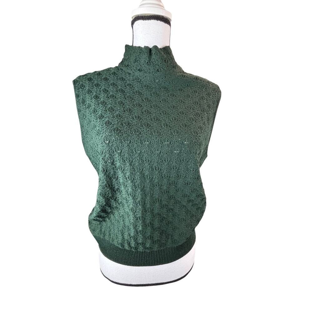St. John Knit Rare Eyelet Sleeveless Top Size L - Dark Hunter Green
